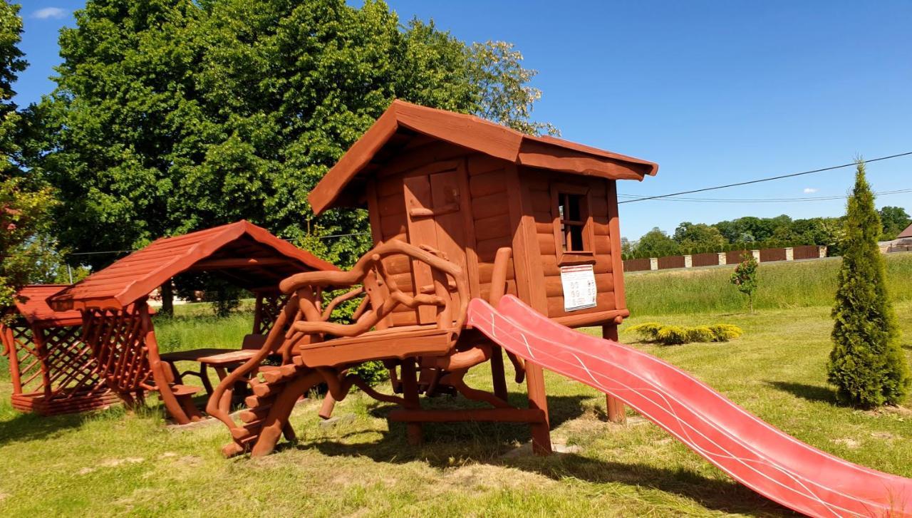 Willa Park Ostrowiec Świętokrzyski Eksteriør bilde